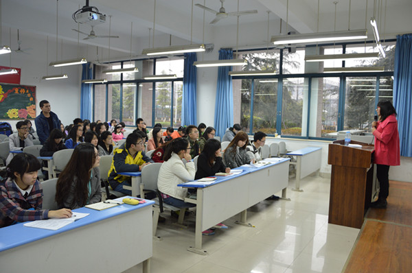 //zsxy.lileyule.com/upfiles/2014-3/201431892212347.jpg?title=初恋时间第一季在线观看