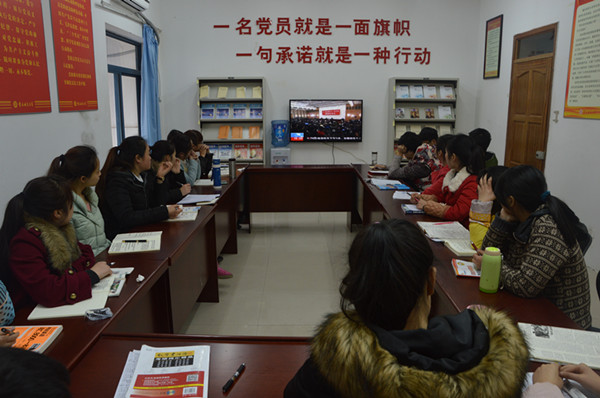 //zsxy.lileyule.com/upfiles/2015-3/2015310161428510.jpg?title=@roulang影视泛